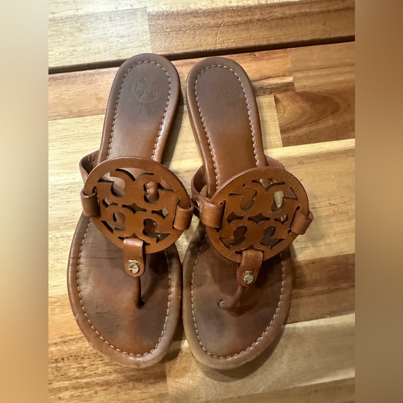 Tory Burch Miller Sandals | Size 9M - Picture 2 of 6
